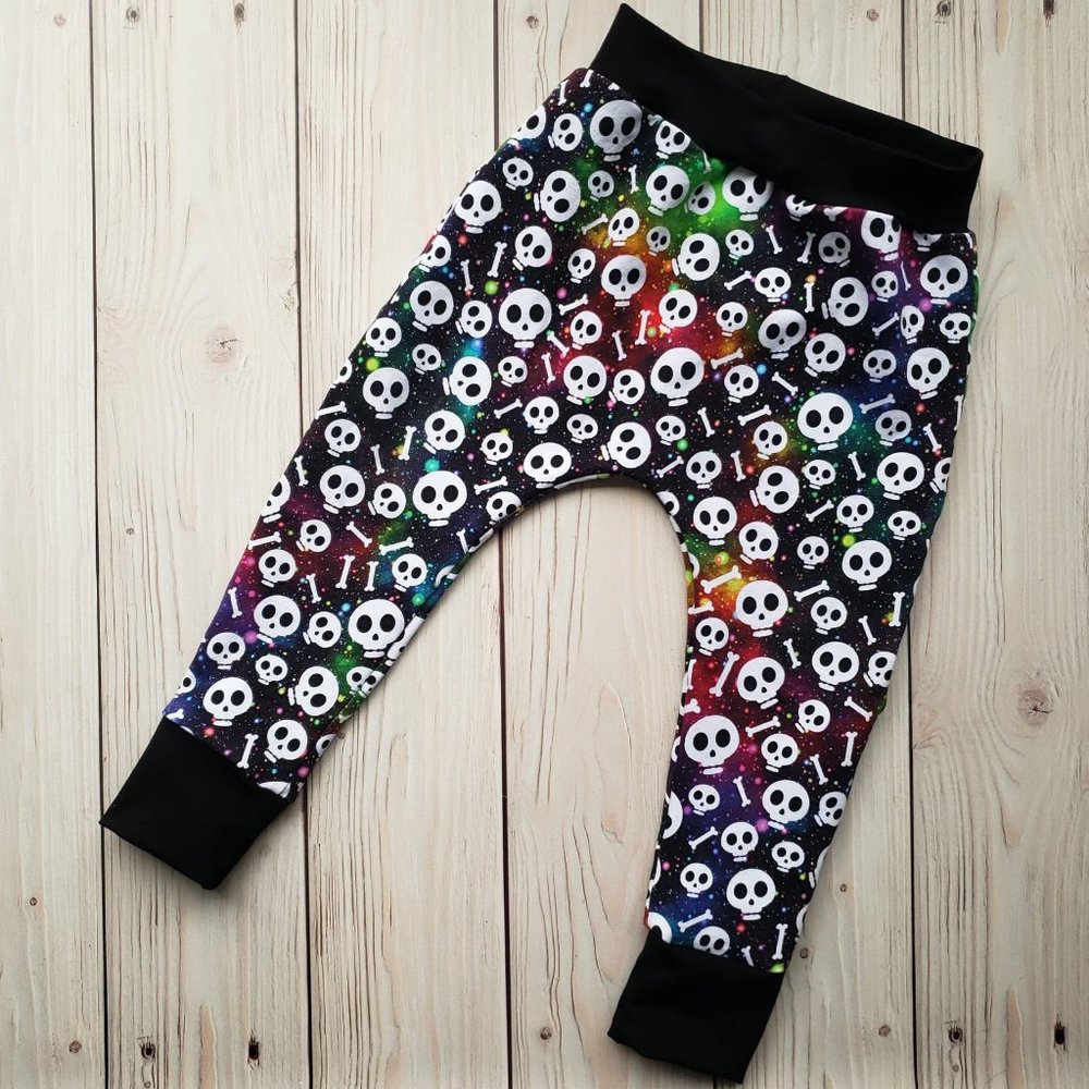 NEW Rainbow Skulls Jogger Pants - 2T-3T